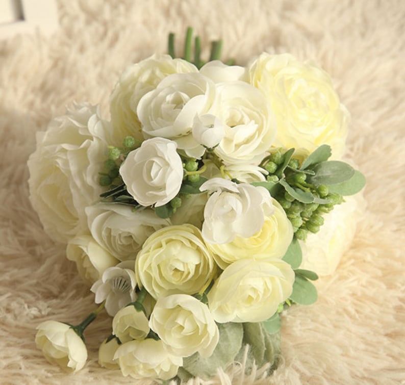 Ivory and White Bouquet Artificial Ivory Ranunculus asiaticus Bouquet Wedding Bouquet
