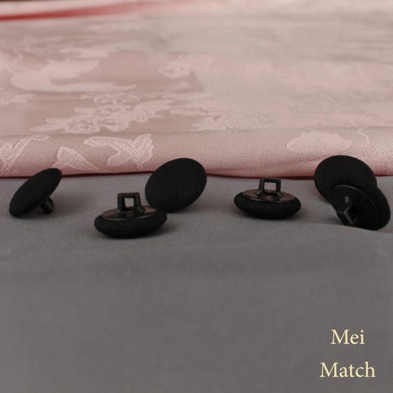 I Bottoni Non Sono Di Plastica. Ecco Come Sono Realizzati E Perché - Foto 5