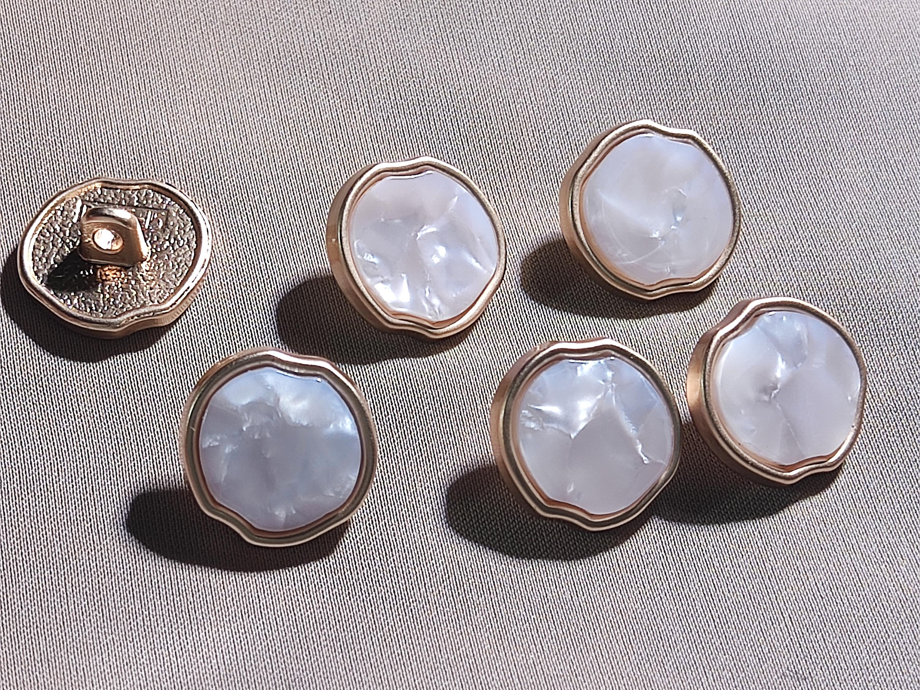 Dusty Pink Shank Back Buttons, Gray Pink Stone Free Shape Sewing ...