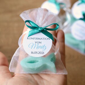 Gastgeschenke zur Taufe / Kommunion oder Hochzeit etc. Handgefertigte Seife Personalisiertes Etikett mit Eukalyptus Motiv Bild 7
