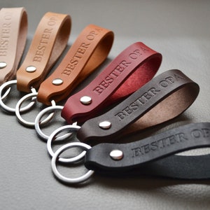 Keychain as a gift for Valentine's Day, EASTER 2024, Father's Day or Mother's Day, LEATHER with personalization, desired text, Best Dad