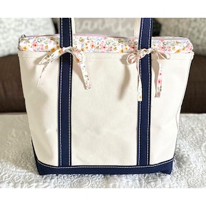 LARGE Custom Boat and Tote Insert, Hand-Sewn LL Bean Tote Bag Insert (tote not included), Custom Fabric Tote Organizer, Cute Purse Organizer