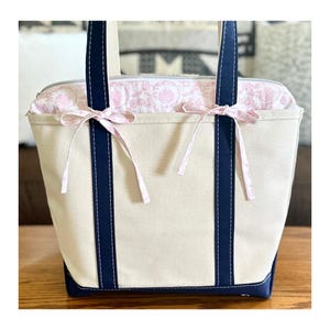 Hand-Sewn LL Bean Tote Bag Insert, MEDIUM Custom Boat and Tote Insert (tote not included) Custom Fabric Tote Organizer, Cute Purse Organizer