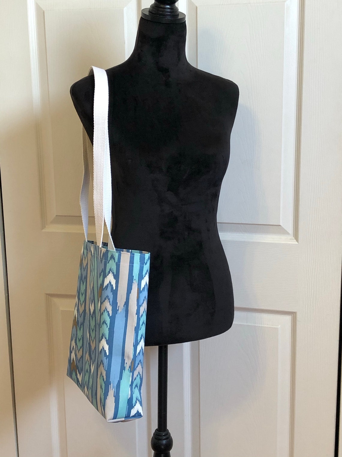 Large Lightweight Vinyl Shopping Bag Etsy UK