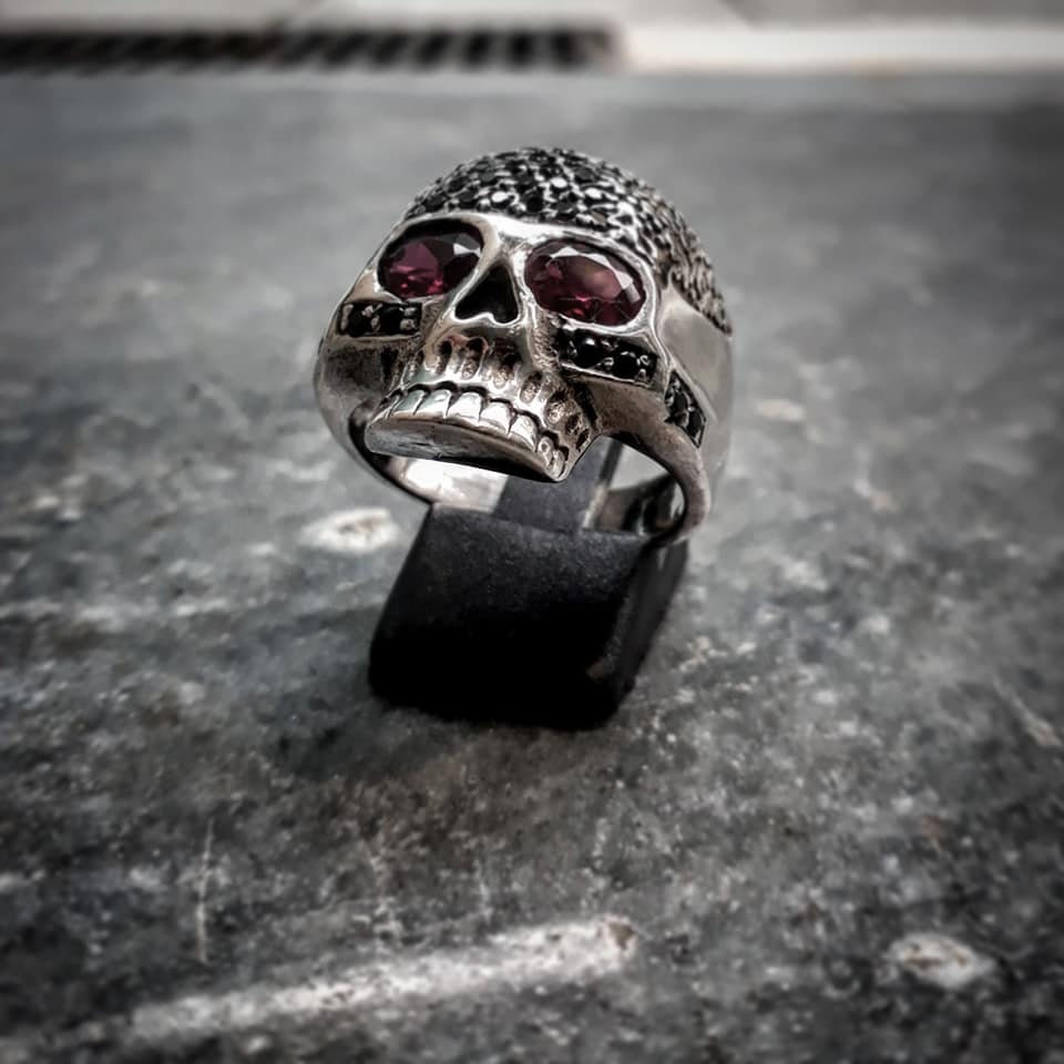 Ruby Eye Skull Ring - Etsy Ruby Eye Skull Ring - Etsy