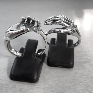 Hand Shake Unisex Friendship & Love Puzzle Ring Made From Sterling Silver 925 Ring