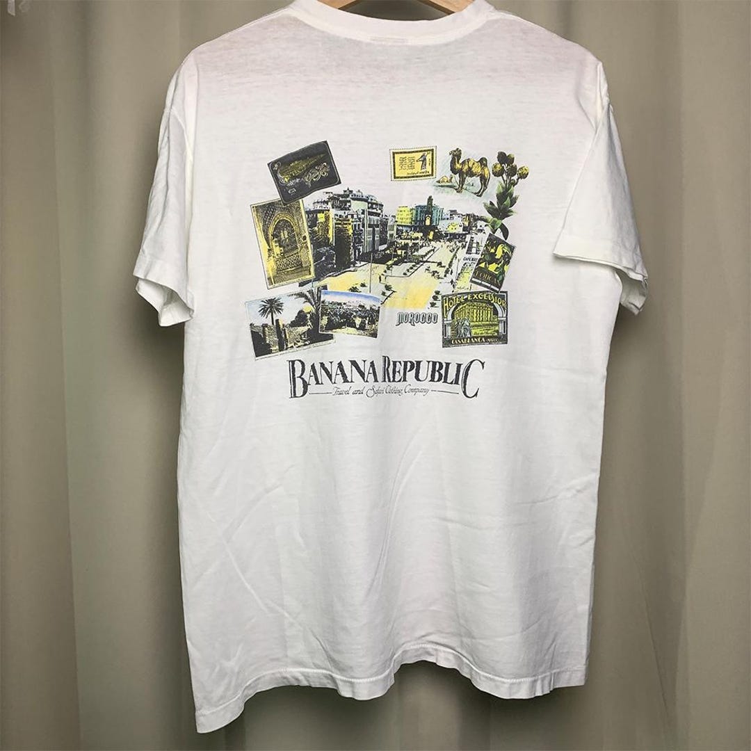 Vintage 80s Banana Republic Morocco Pocket Tee Single Stitch