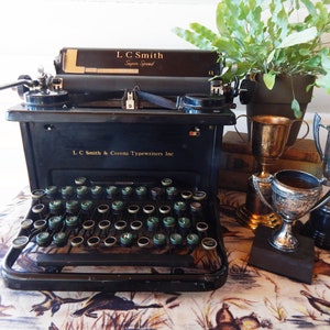 Antique Typewriter - Vintage Typewriter - 1930s - L.C. Smith & Corona - Super Speed - Vintage Office Decor