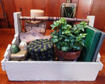 Vintage Garten Tablett - Sammeltablett - Holz - Rustikal - Bauernhaus - Primitive - Holztablett mit Griff - Tablett Dekor
