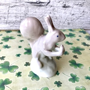 Squirrel Ceramic squirrel Squirrel figurine Pottery squirrel Squirrel figure USSR Figurine Vintage ceramic squirrel Ceramic animal figurine