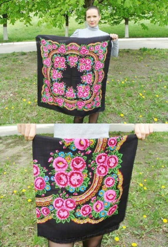 Ukrainian shawl Vintage shawl Wool shawl Floral s… - image 4