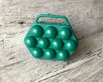 Vintage egg basket Egg storage Container for eggs Eggs holder for 10 Eggs Green plastic container Made in USSR