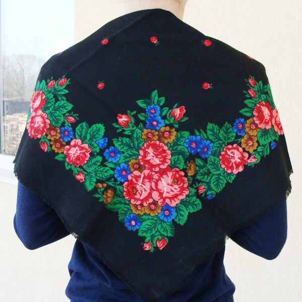 Vintage Ukrainian shawl, Russian shawl, Wool floral scarf, Black shawl, made in USSR