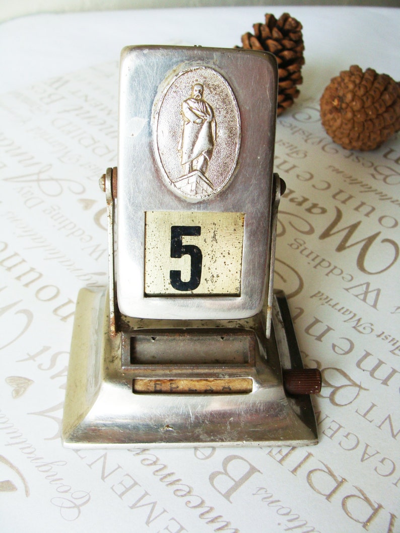 USSR the 1960s ~ Home Decor Vintage Soviet Perpetual Calendar~Reversable Desk Metal Calendar~Taras Shevchenko