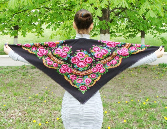 Ukrainian shawl Vintage shawl Wool shawl Floral s… - image 3