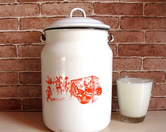 Vintage Enamel Milk Can, Milk Pail, White Enamel Bucket, Shabby Enamel Can, Rustic Home Decor, Enamelware, made in USSR