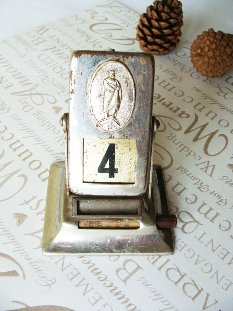 USSR the 1960s ~ Home Decor Vintage Soviet Perpetual Calendar~Reversable Desk Metal Calendar~Taras Shevchenko