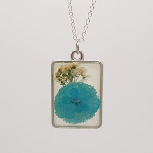 Pressed Flower Pendant, Dried Flower Resin Necklace, Floral Resin Necklace, Pressed Flower Resin Necklace, Pendant Necklace, Encased Resin