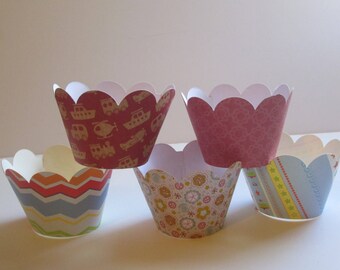 Set of Children cupcake wrappers - Digital Download