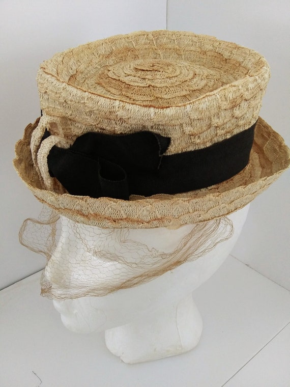 Jaunty 1940s Ladies Straw Suiter Hat - Vintage - image 1