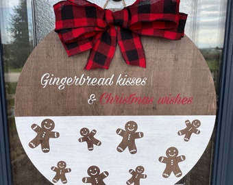 Gingerbread Kisses & Christmas Wishes Round Front Door Home Decor Holiday Sign with gingerbread men design, Buffalo Plaid Bow