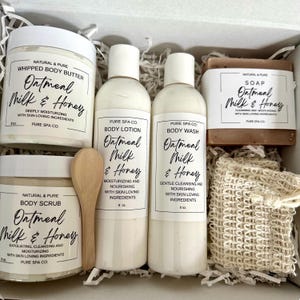 Personalized Spa Gift Boxes, Custom spa gift sets, Personalized pamper packages, Bespoke spa gift collections, Tailored relaxation gift sets