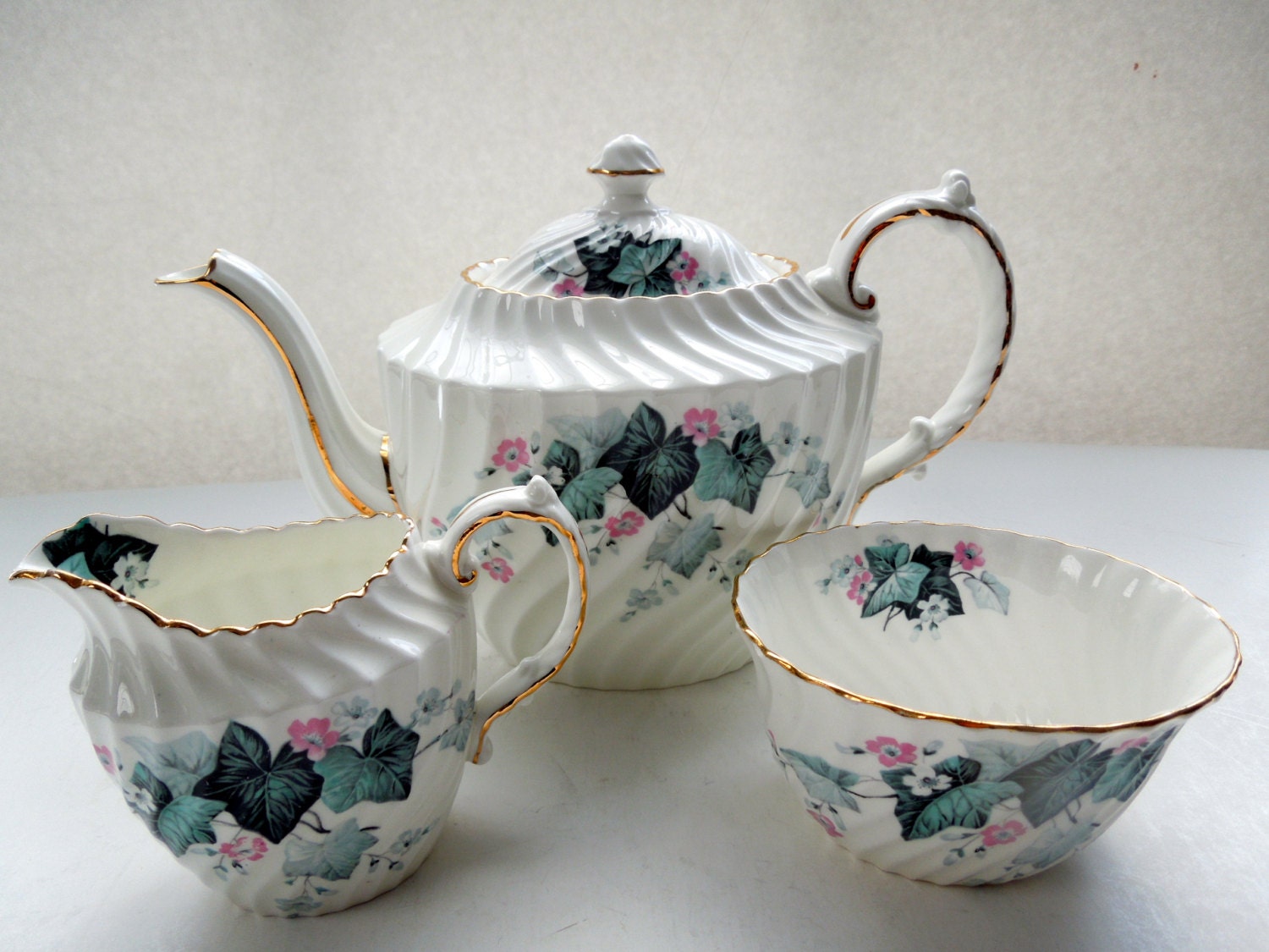 Aynsley Teapot Sugar Creamer Set 4 Pieces Swirled Gilded Etsy