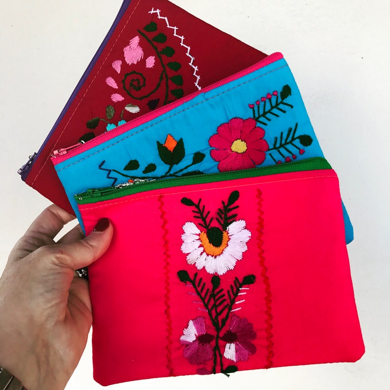 Small Zipper Pouch Embroidered Mexican Dress Zipper Pouch Etsy