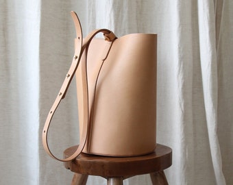 Sac seau en cuir | sac en cuir durable | Sac seau | sac à bandoulière | sac à bandoulière minimaliste | Sac bandoulière | bourse