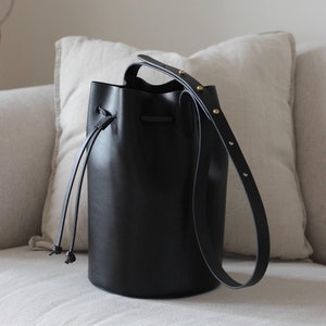 Bucket Bag Leder | Beuteltasche Leder | Eimertasche I Umhängetasche Leder | Schultertasche Leder | Crossbody bag