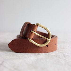 cognac brown leather belt // leather belt // high waist leather belt // vegetable tanned leather belt// minimal