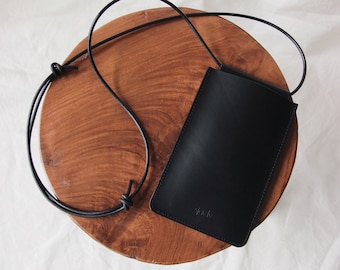 Iphone 7, 8, X, XS, SE, 11 12Pro, 12, 13, 12 mini, 13 mini leather phone sling,leather Iphone case,leather phone pouch,smartphone case,black