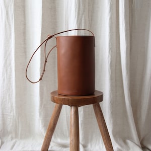 Leather Bucket Bag sustainable leather bag Bucket bag shoulder bag minimalist shoulder bag Crossbody bag purse image 5