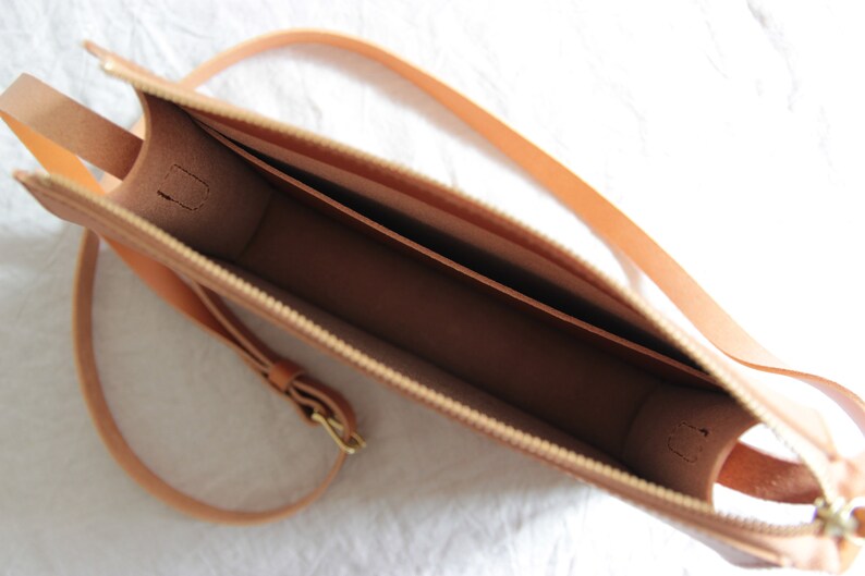 Camel Brown Leather Crossbody Bag // Leather Purse // Leather Etsy