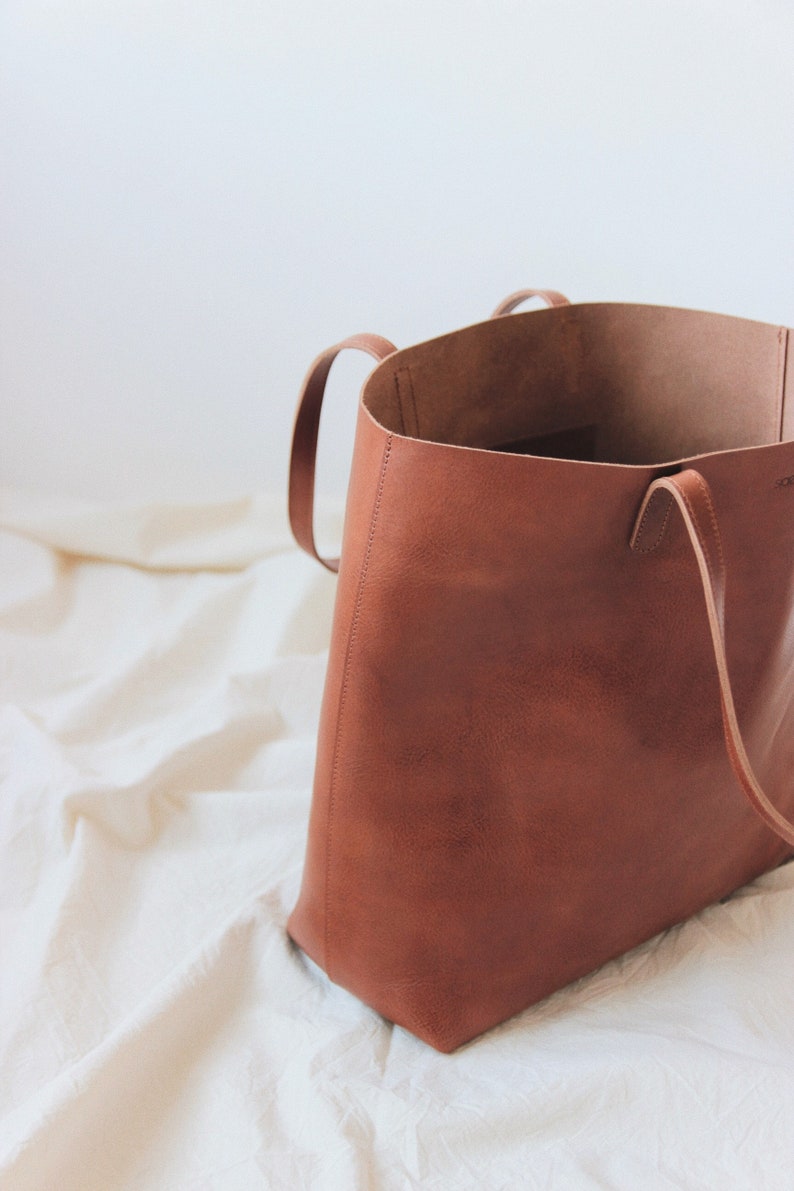 large leather bag, leather tote bag, real leather shopper, sustainable leather bag, leather handbag, shoulder bag, handle bag, cognac brown image 6