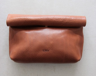 brown leather roll top clutch //  leather clutch // leather pouch // leather bag // leather purse // vegetable tanned // minimal