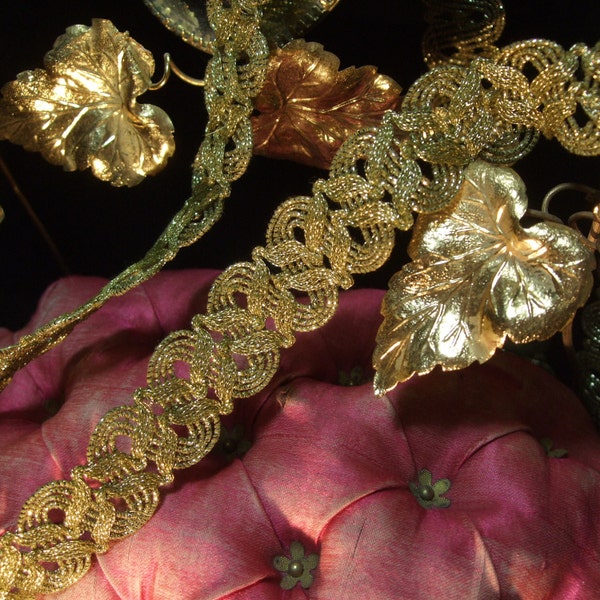 Vintage Antique Gold Metallic Lace Trim, nastro di doppia fila treccia swag loop onde per paralume cuscino costume drappeggio paramento 1" di larghezza