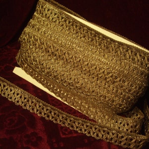 Vintage gold metallic lace trim ribbon with double row braid loop waves for lampshade pillows upholstery curtains embroidery 1-1/5&quot; wide p.y