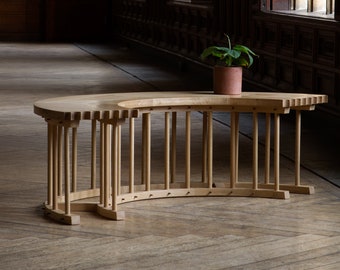 Konk ‖ 'Sitta' Curved Oak Bench ‖ Bespoke sizes available ‖ Modern Indoor Bench, Semi-Circle Dining Seat