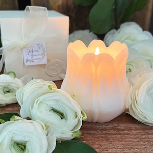 Candela cera soia, tulipano, bomboniera matrimonio, Candelina stampo, fiore tulipani colorati  Legno ulivo, bomboniere, candele floreali