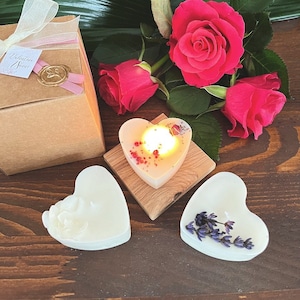 Candelina cuore di cera profumata, bomboniera diciottesimo, Regalo ospiti compleanno, Botanica, sedici anni, Legno ulivo, rosa, lavanda