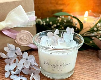 Vela botánica Bloom Colors, cera de soja, aromatizada para bodas, con hortensias, floral, vela con flores de hortensia.