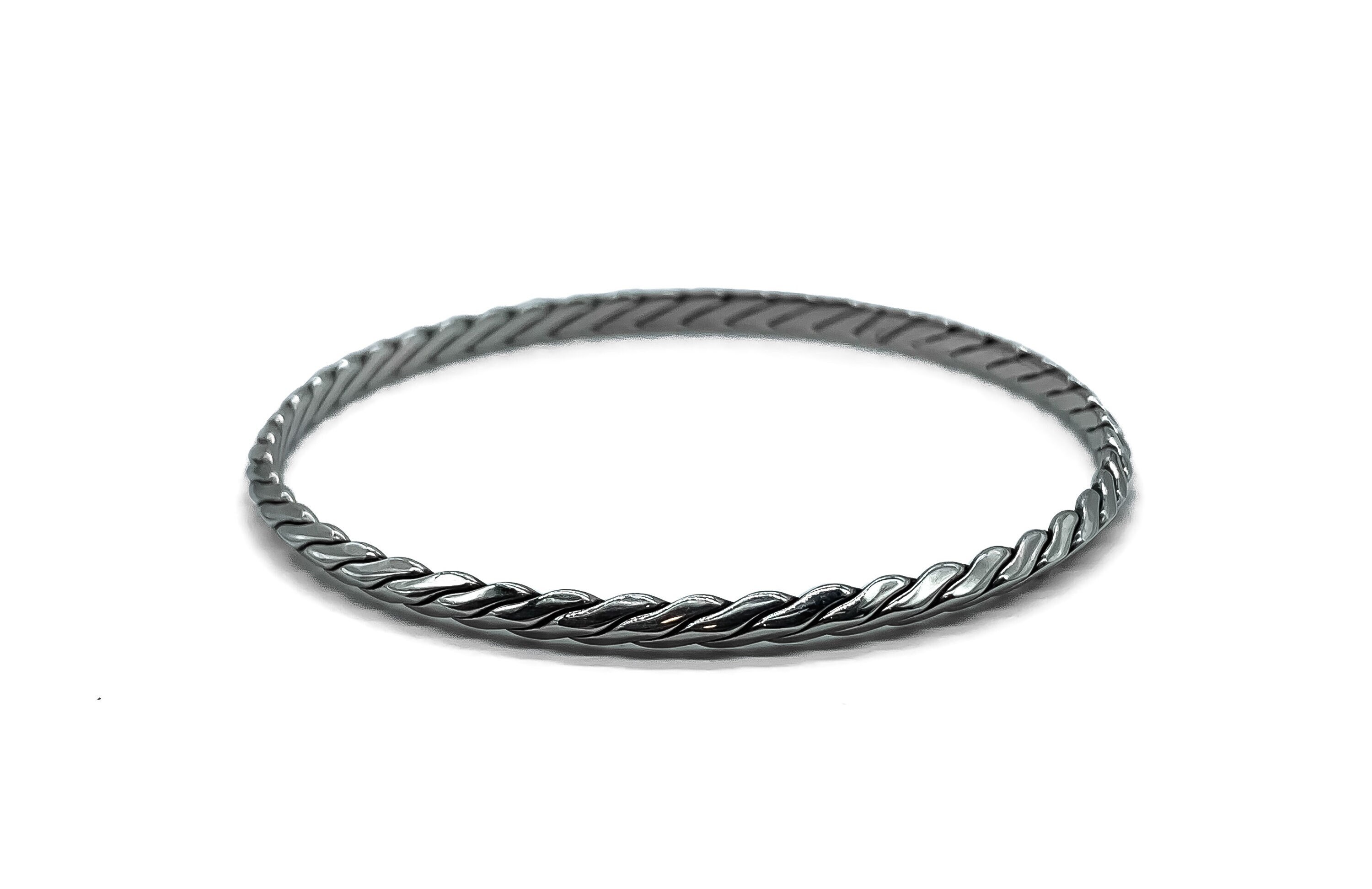 Vintage Tiffany & Co NYC Sterling Silver Cable Twist Bangle Vintage Tiffany & Co NYC Sterling Silver Cable Twist Bangle