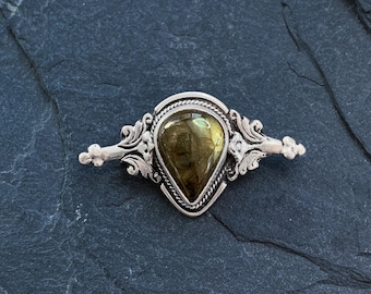 Broche de labradorita de plata esterlina artesanal vintage / Broche de plata esterlina vintage / Pin de plata esterlina vintage / Broche de labradorita de plata esterlina / Piedra preciosa