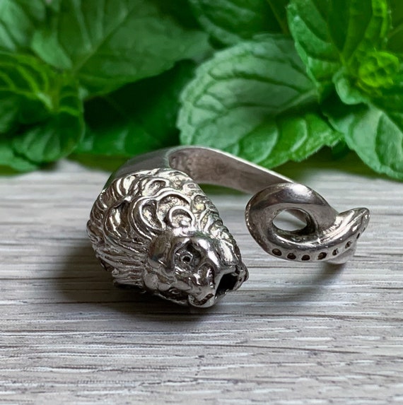 Antique Italian Sterling Silver Lion Head Ring Siz