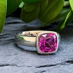 Vintage Sterling Silver Pink Sapphire Solitaire Ring Size 6/ Pink Sapphire Ring/ Sterling Pink Sapphire Ring/ Sterling Silver Sapphire Ring