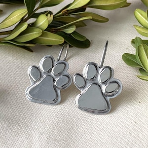 Pendientes colgantes vintage de plata de ley con forma de huella de pata