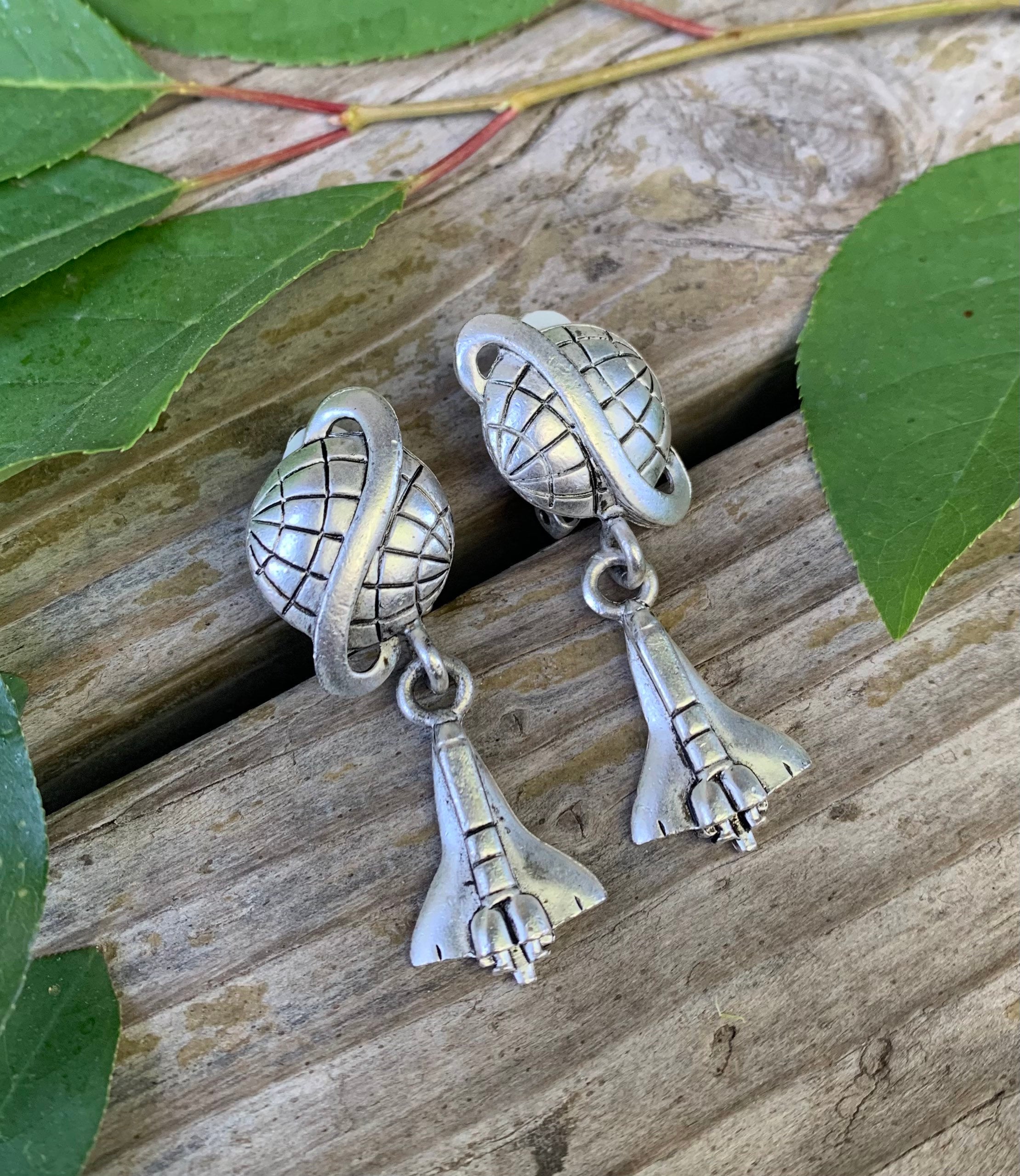 Vintage Mrs. Frizzle Planet & Rocket Ship Silver Tone Clip on Earrings ...