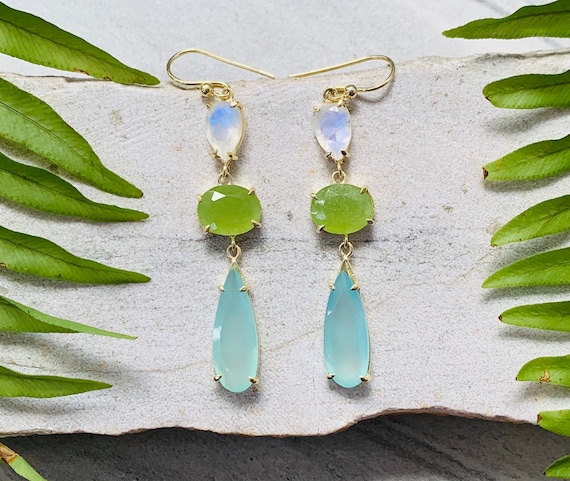 Sterling Silver 14k Yellow Gold Plated Rainbow Moonstone & Green Chalcedony Necklace Sterling Silver 14k Yellow Gold Plated Rainbow Moonstone & Green Chalcedony Necklace