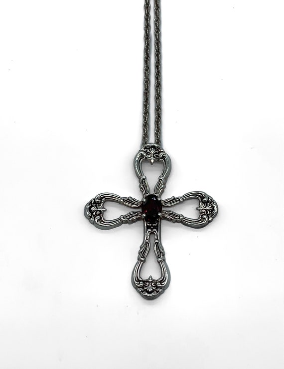 Vintage Gorham Sterling Silver Garnet Cross Pendant Necklace 28